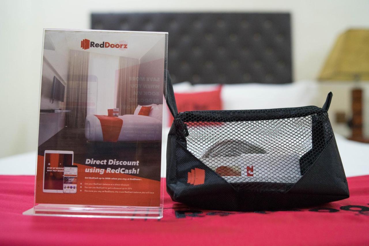 Reddoorz Plus @ Balibago Angeles City מראה חיצוני תמונה